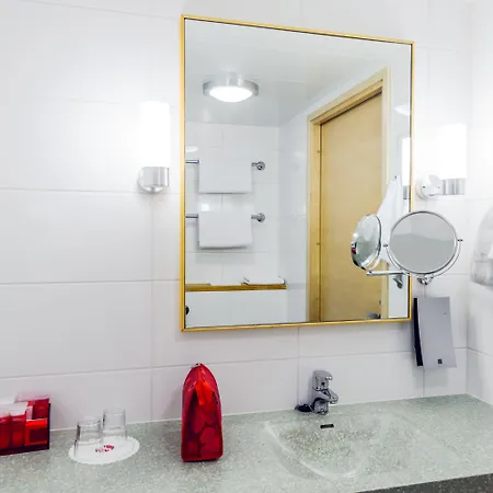 Original Sokos Tapiola Garden Hotel 4*